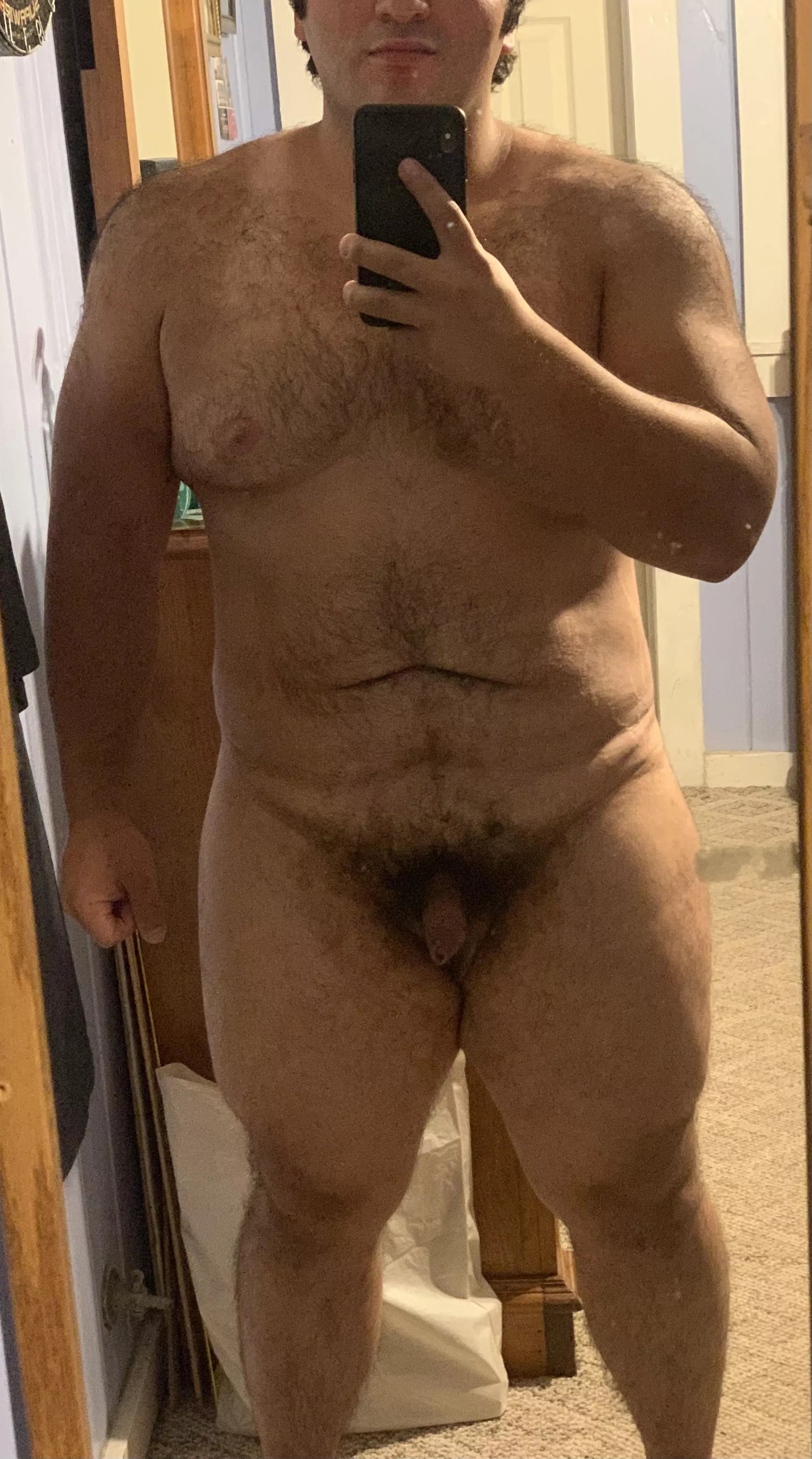 I pull my pants down, what’s the first  thing we do? Uhm, I promise I’m a grower..