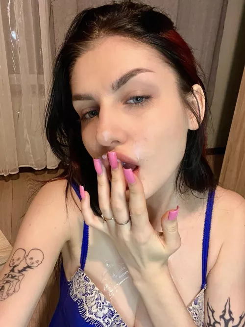 There is nothing tastier and more enjoyable than warm yogurt