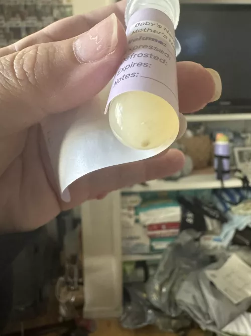 TW: Dead skin in collustrum collection?