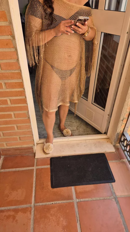 Do you like my swimsuit?