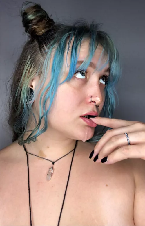 I think i missed a spot, could you get that for me?