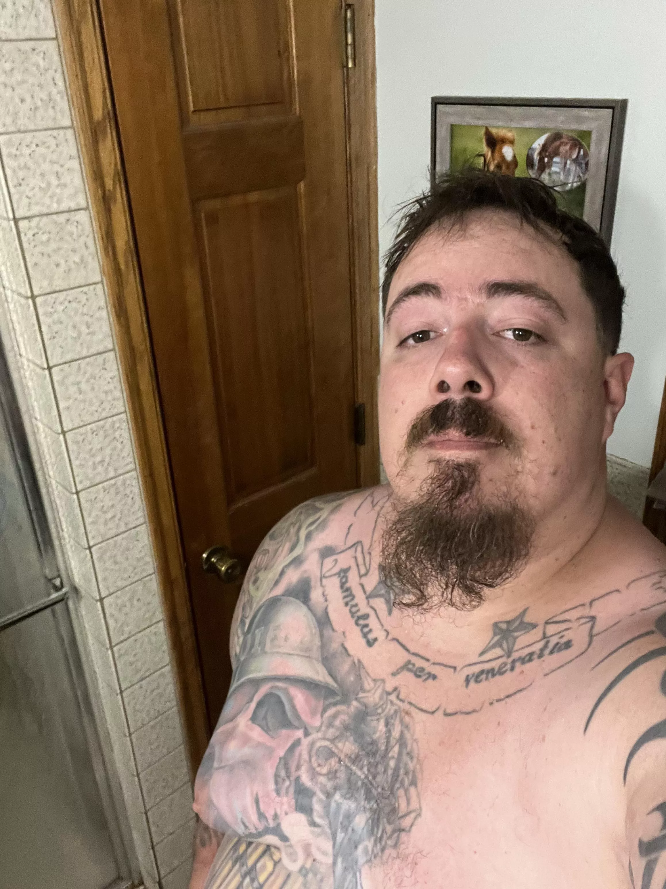Just seeing what ladies are interested in this fat dude from the Midwest