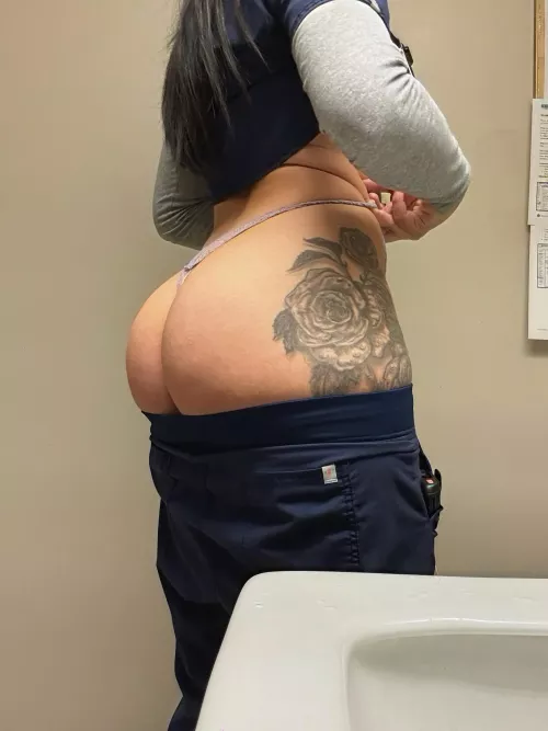 Needing some special treatment on my break 😈