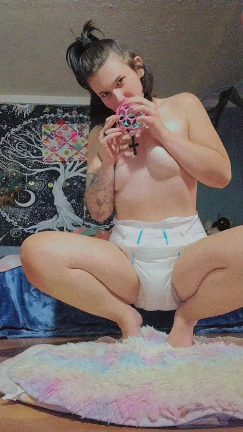 Wanna have a diaper playdate hehe 