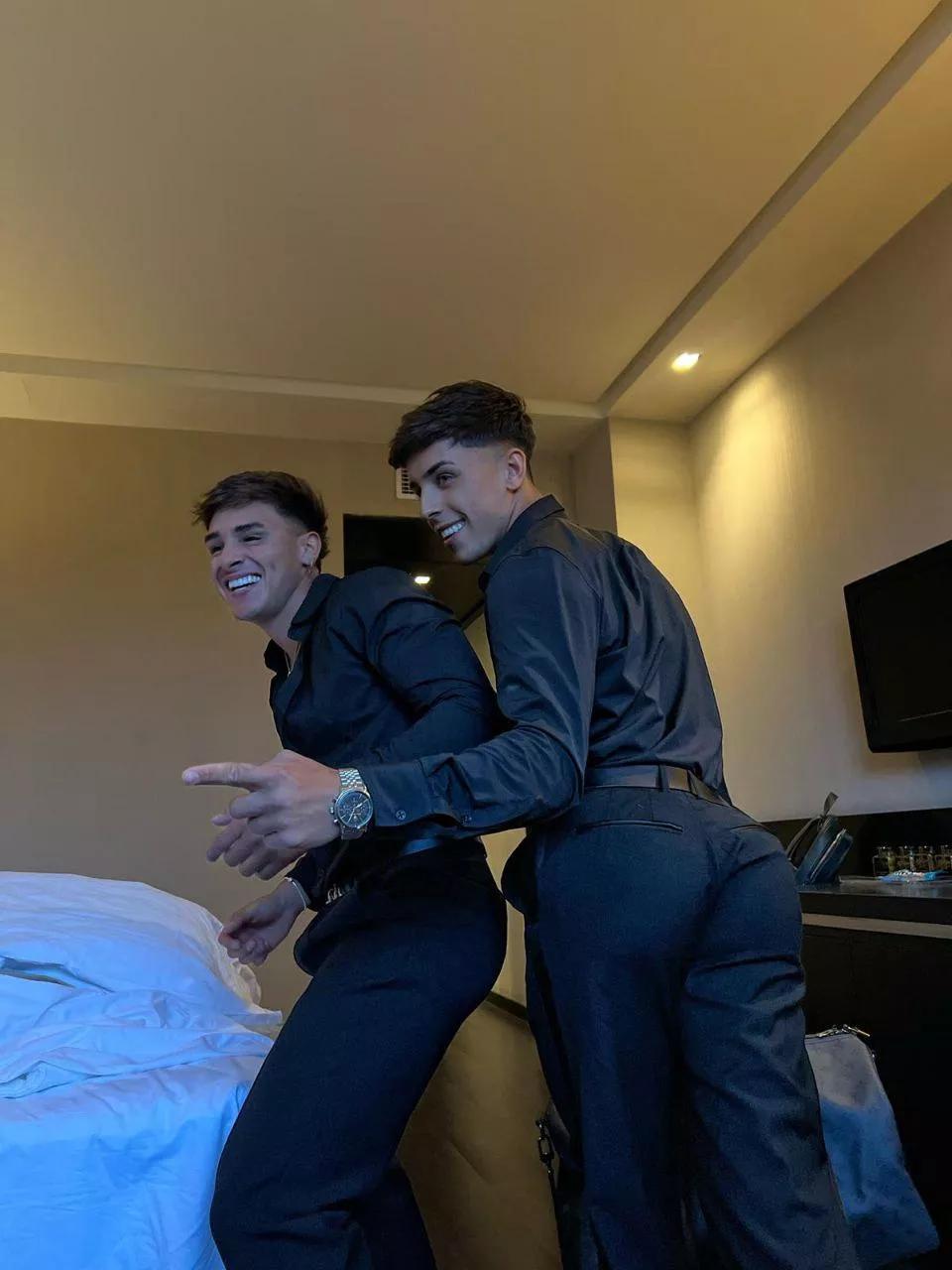 Which of the two do you like more?