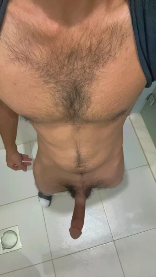 25 Bi. Hmu let’s have fun 👅