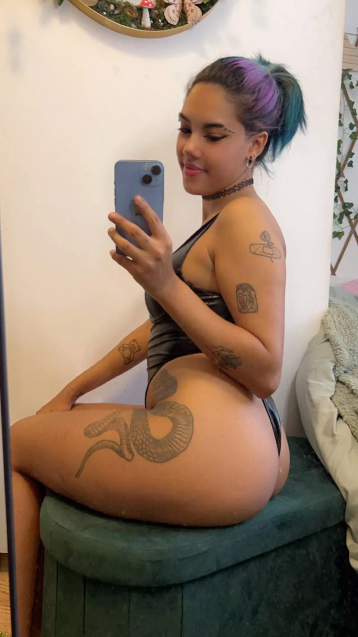 do my curves make u hard ; )