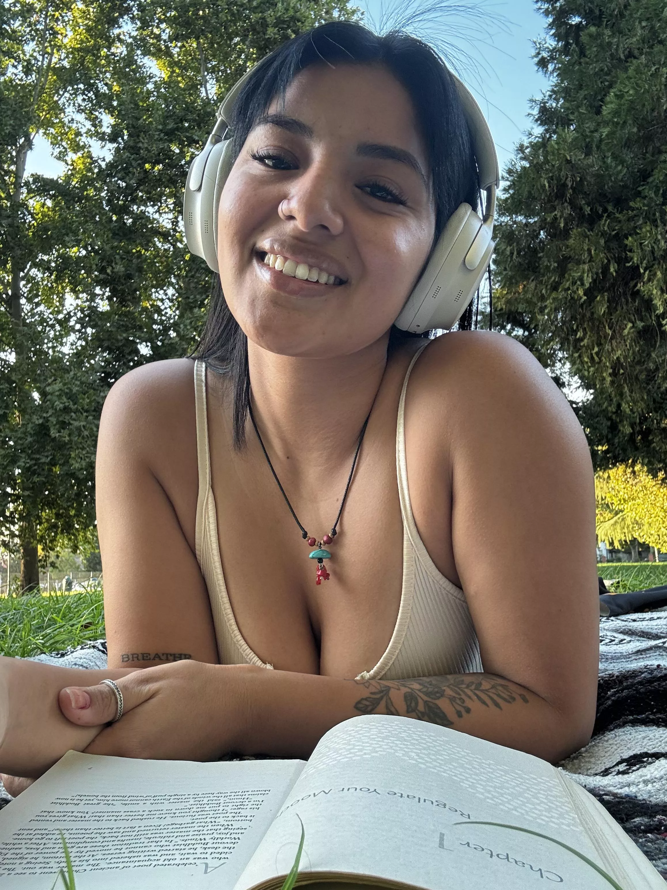 Golden hour at the park🌞