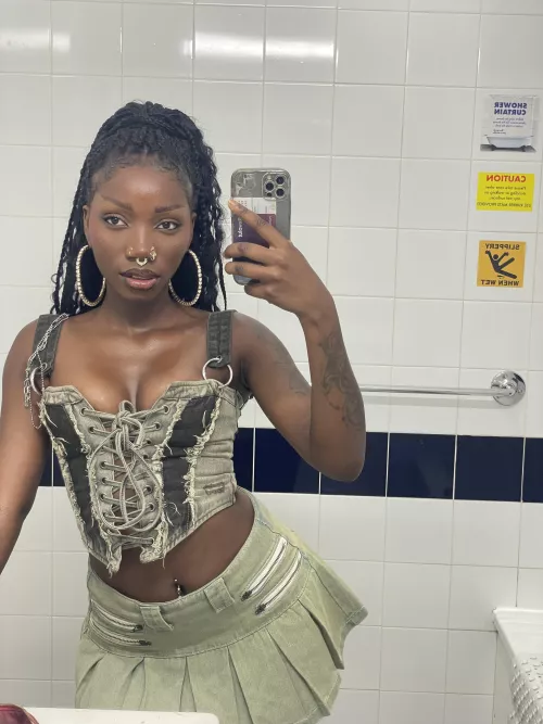 I’ll suck you dry and swallow it ;)