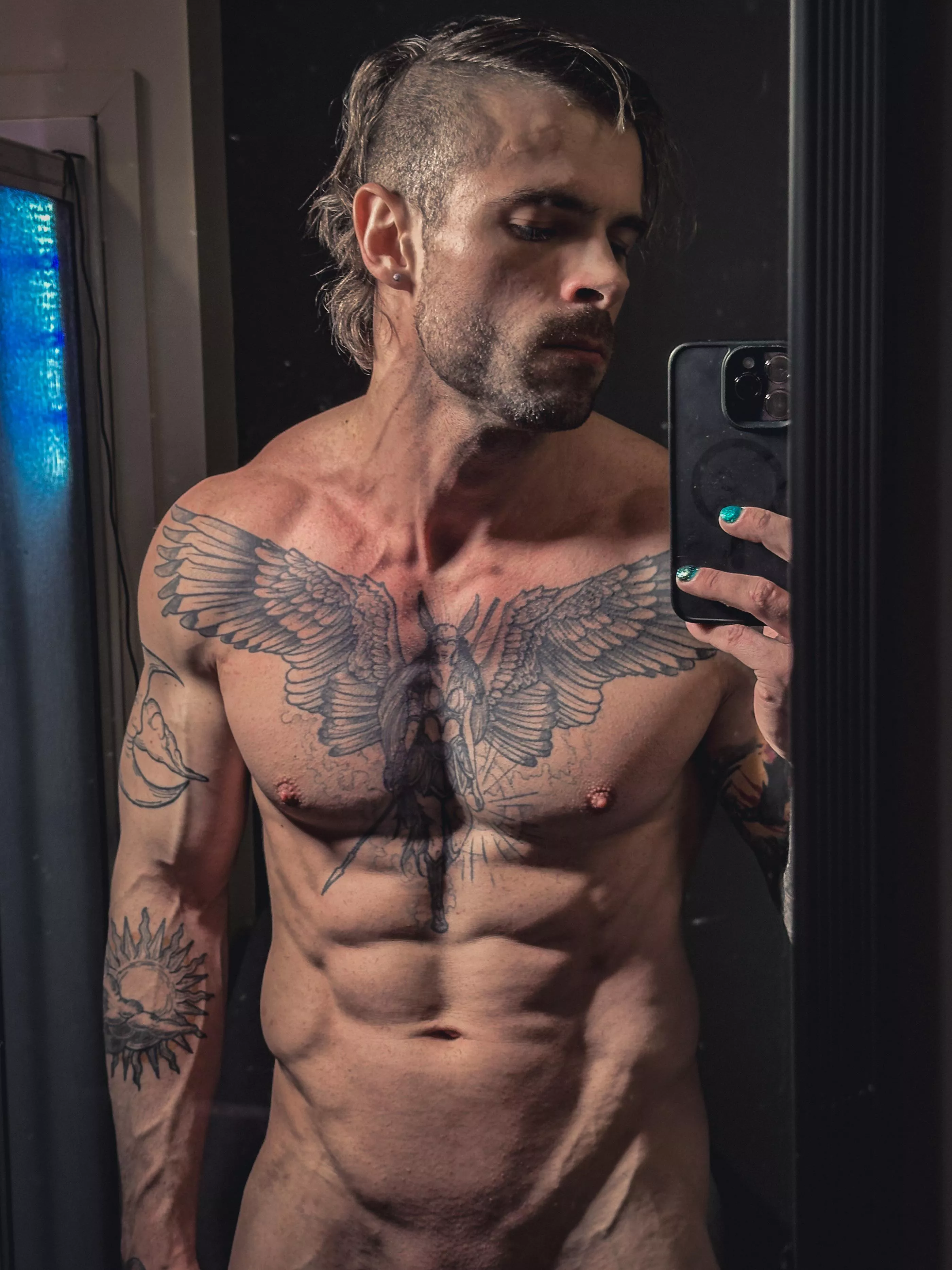 Nearly fully connected v formation 😁