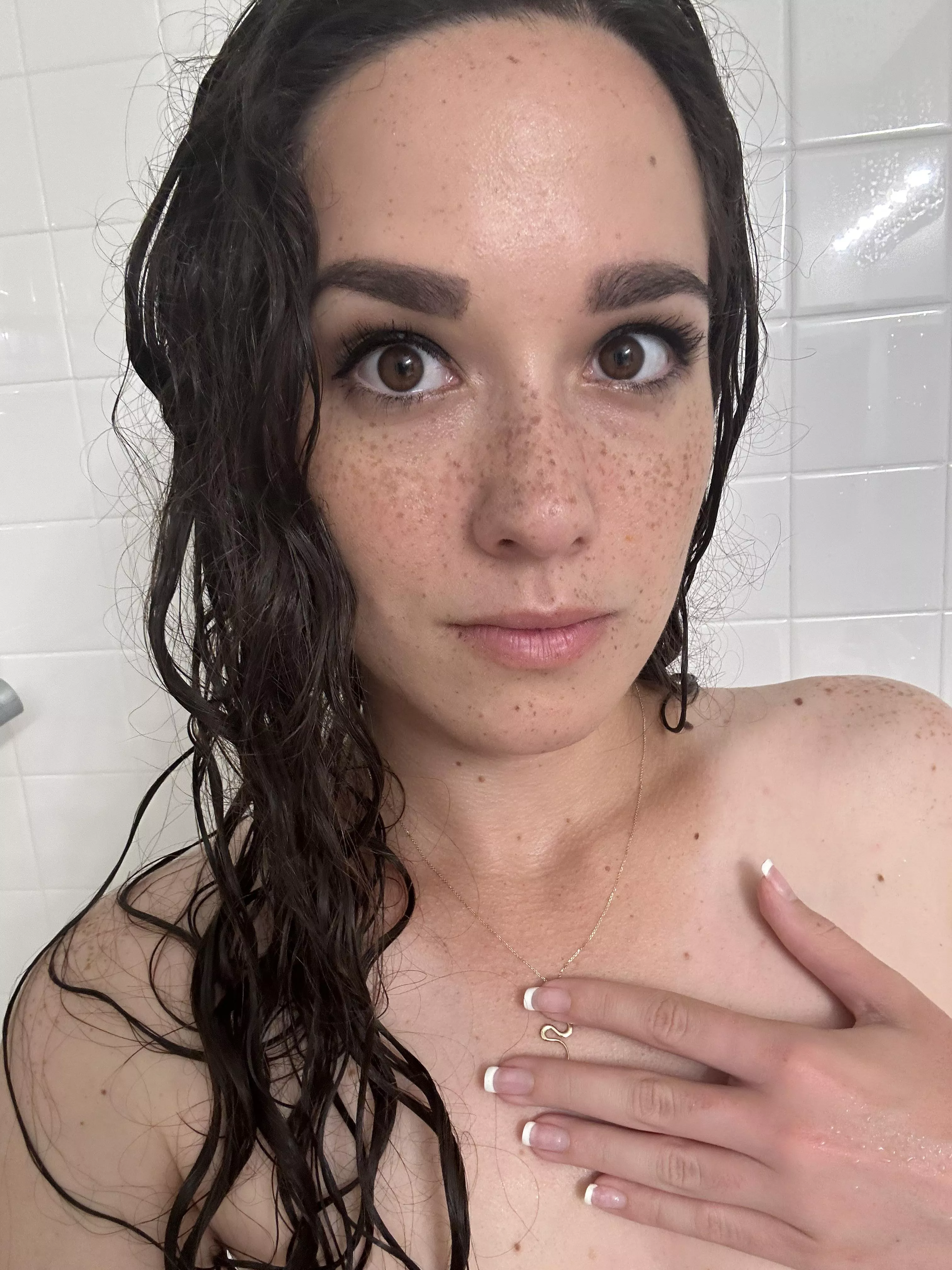 Nightly baths are quickly becoming one of my favorite daily routines. 