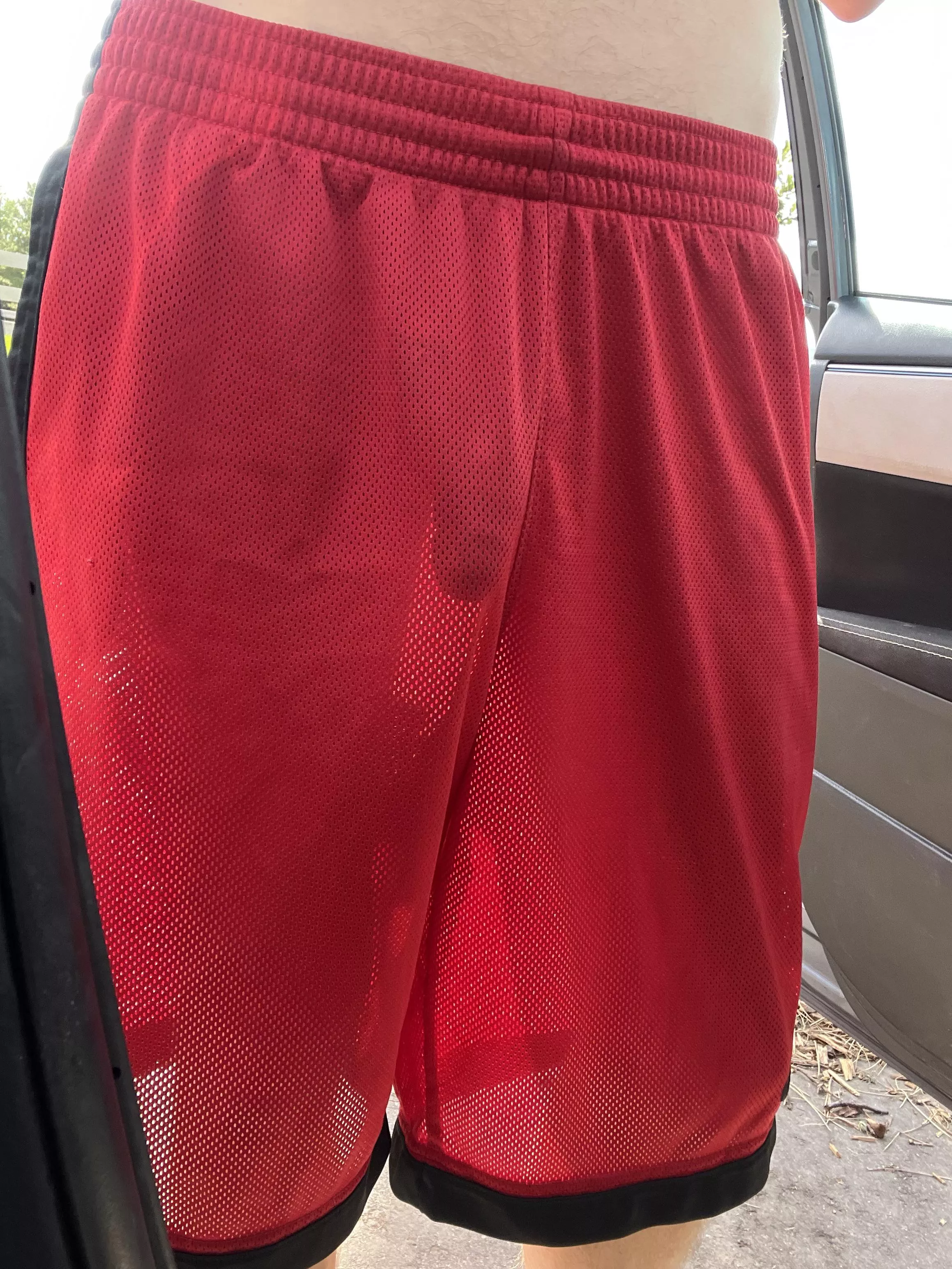 Talk to a cute boy in his car for like 10 minutes like this didn’t realize the shadow situation lol