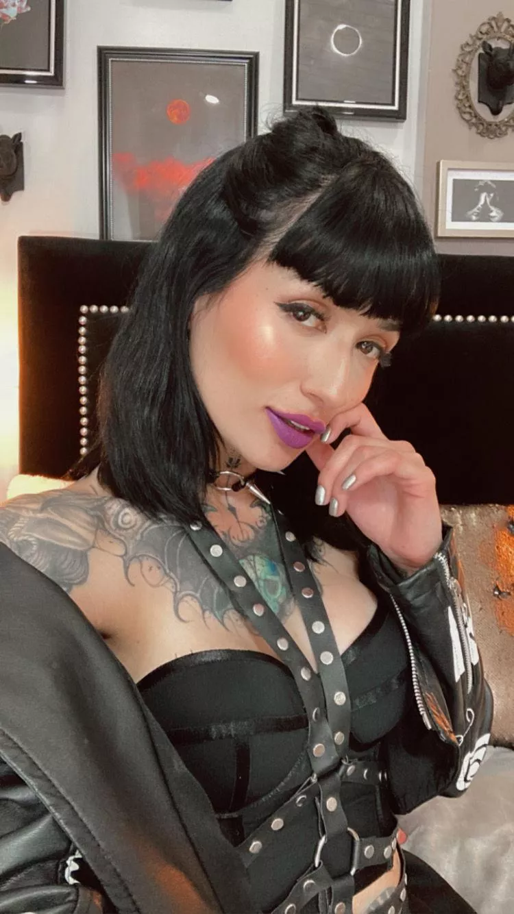 Wanna feel how soft I'm