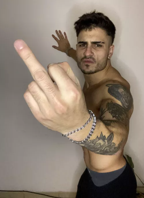 Wanna get put in your place by a buff strong Dom?