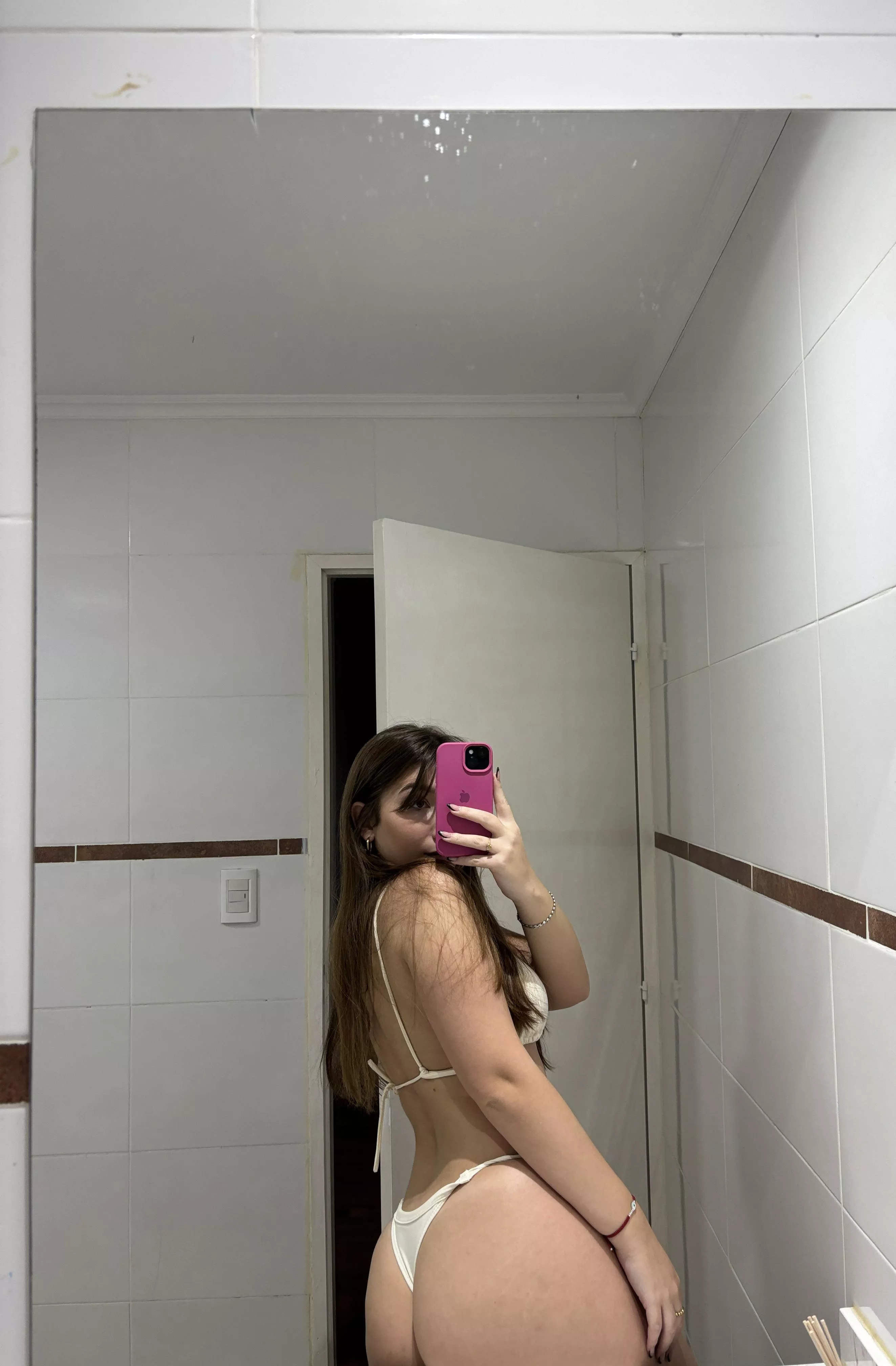 White lace, pure grace: My favorite set