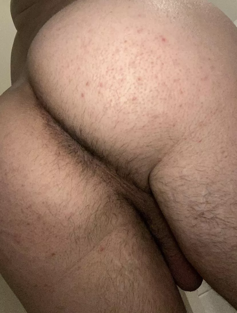 26, College Daddy Ass;)