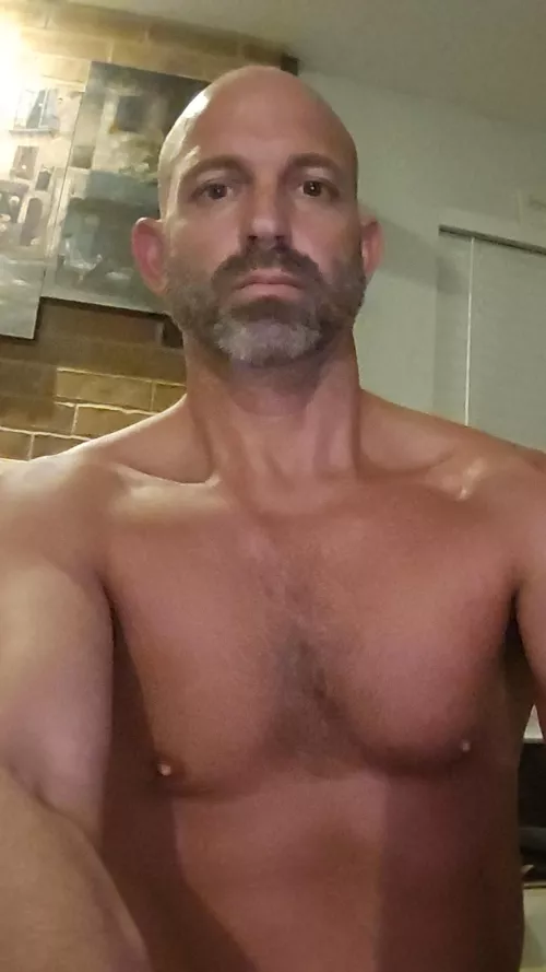 44 dad Texas Dom. HMU 18+ trans, twink or female. SC d_jones237851 