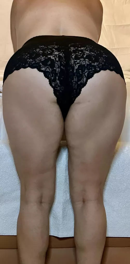 Are these the types of panties a GILF should wear?