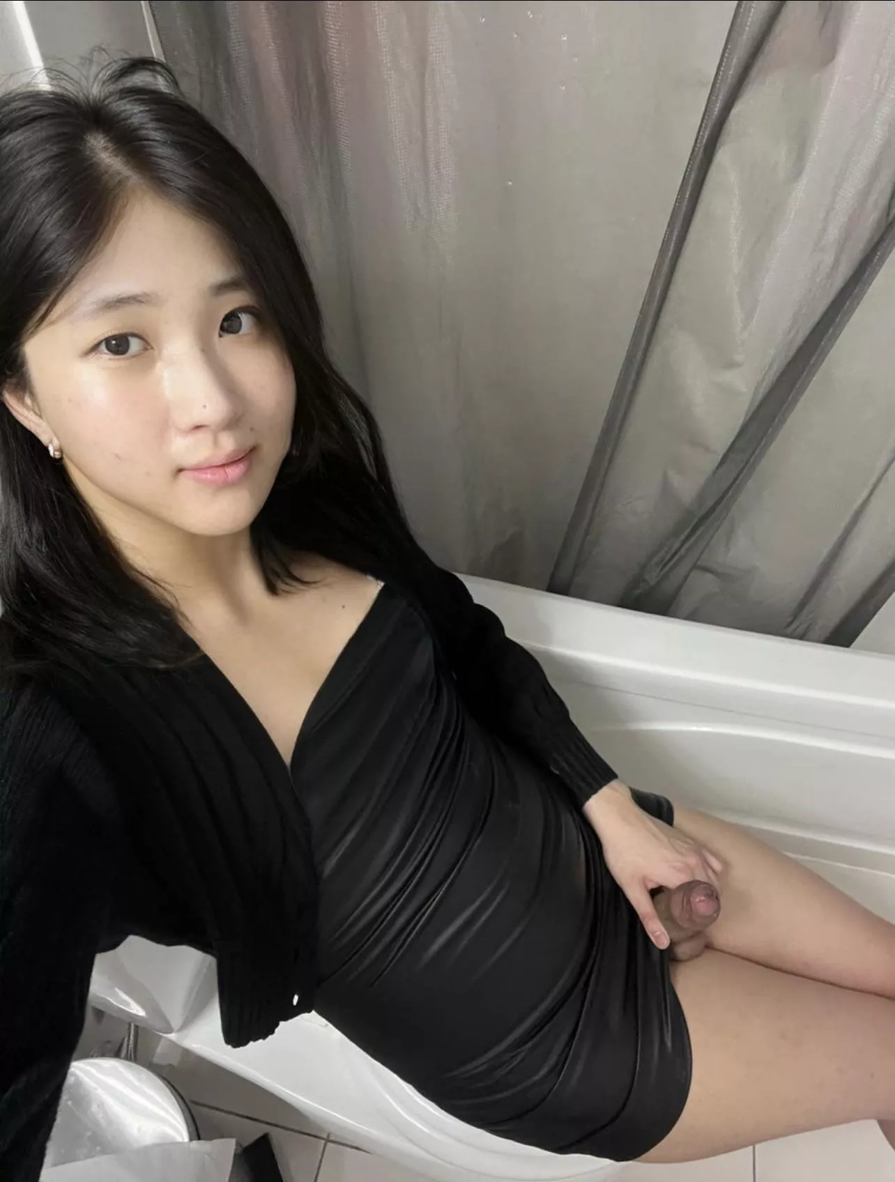 Idk if this suits me hehe❤️🤍