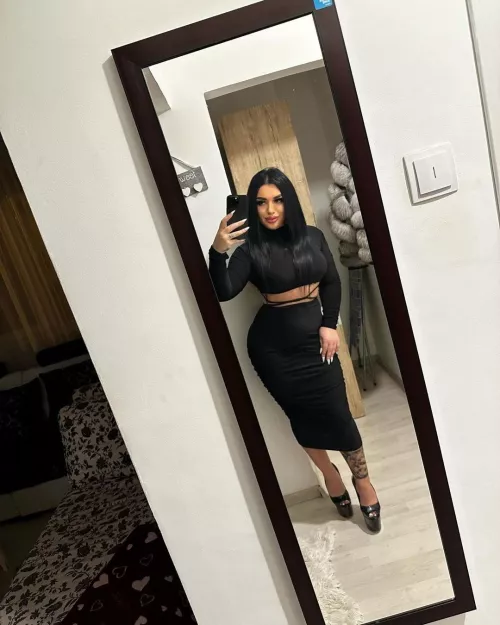 Literally that only dress I ever liked
