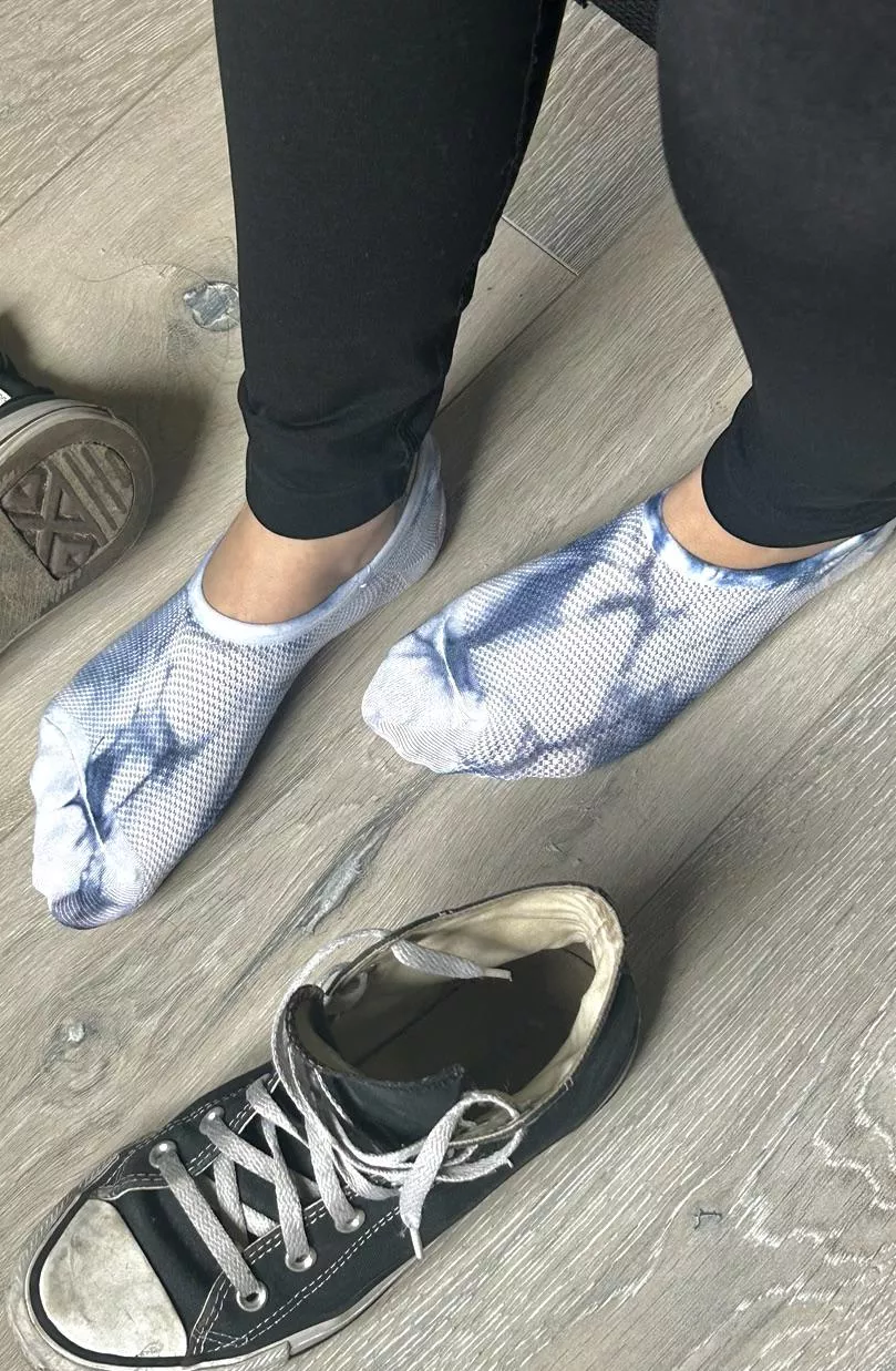 Look at my ped socks😏