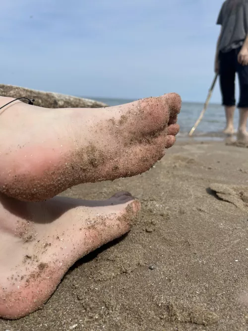 Sandy feet 👣 