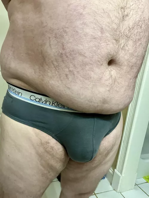 These are a comfy pair. 