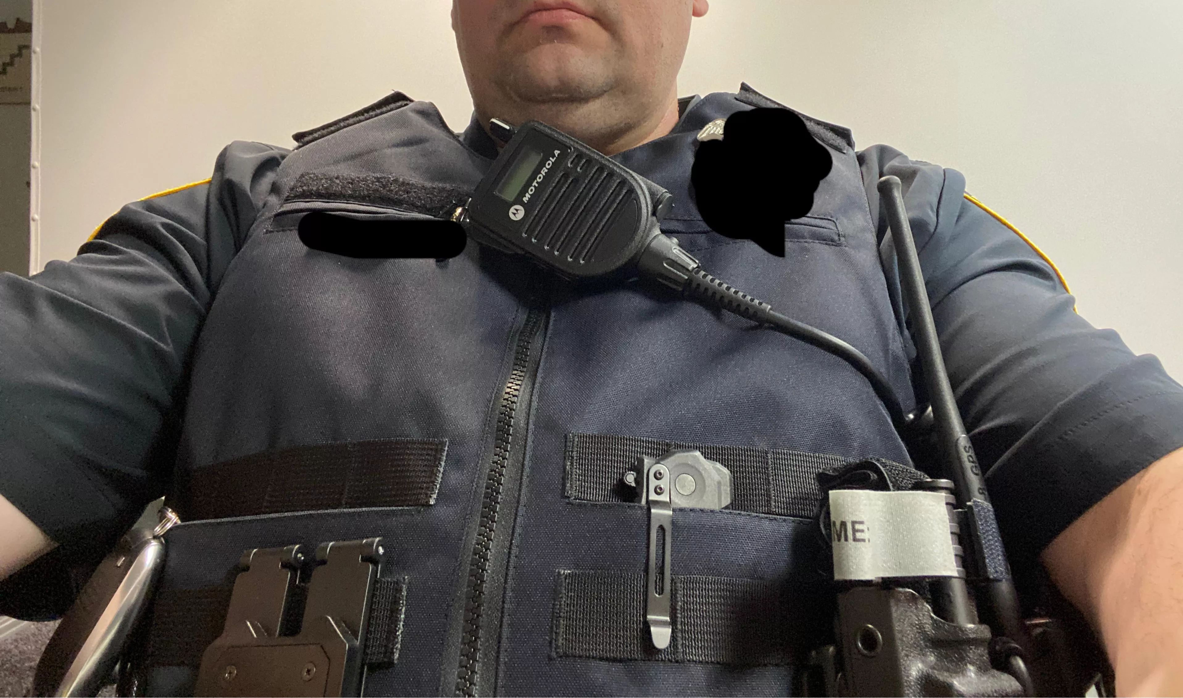 Who wants to play with some handcuffs 