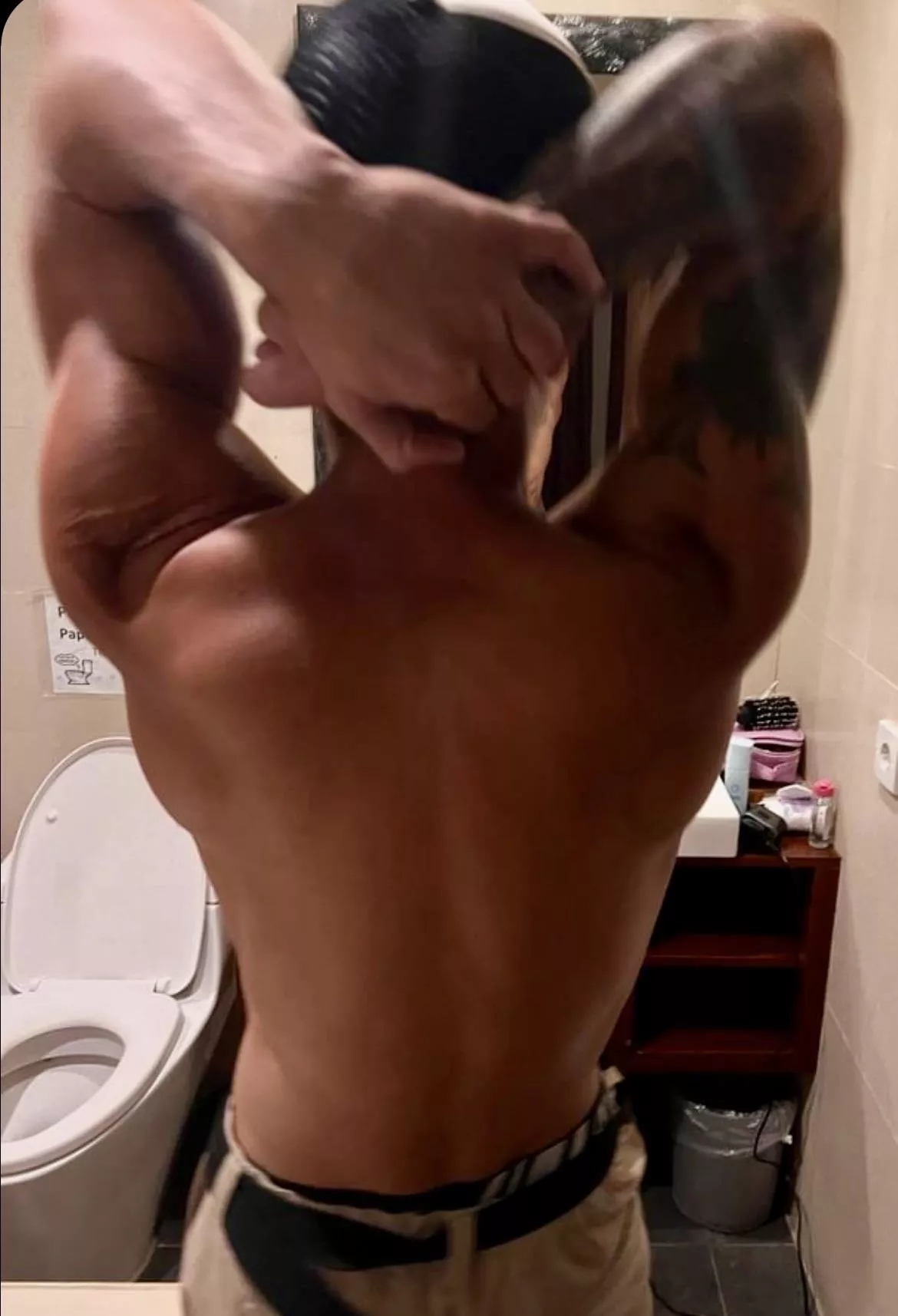 [23] Cool pose in my service pants 😈💪🏽