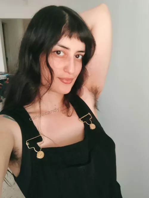 craving the scent of my sweaty pits?