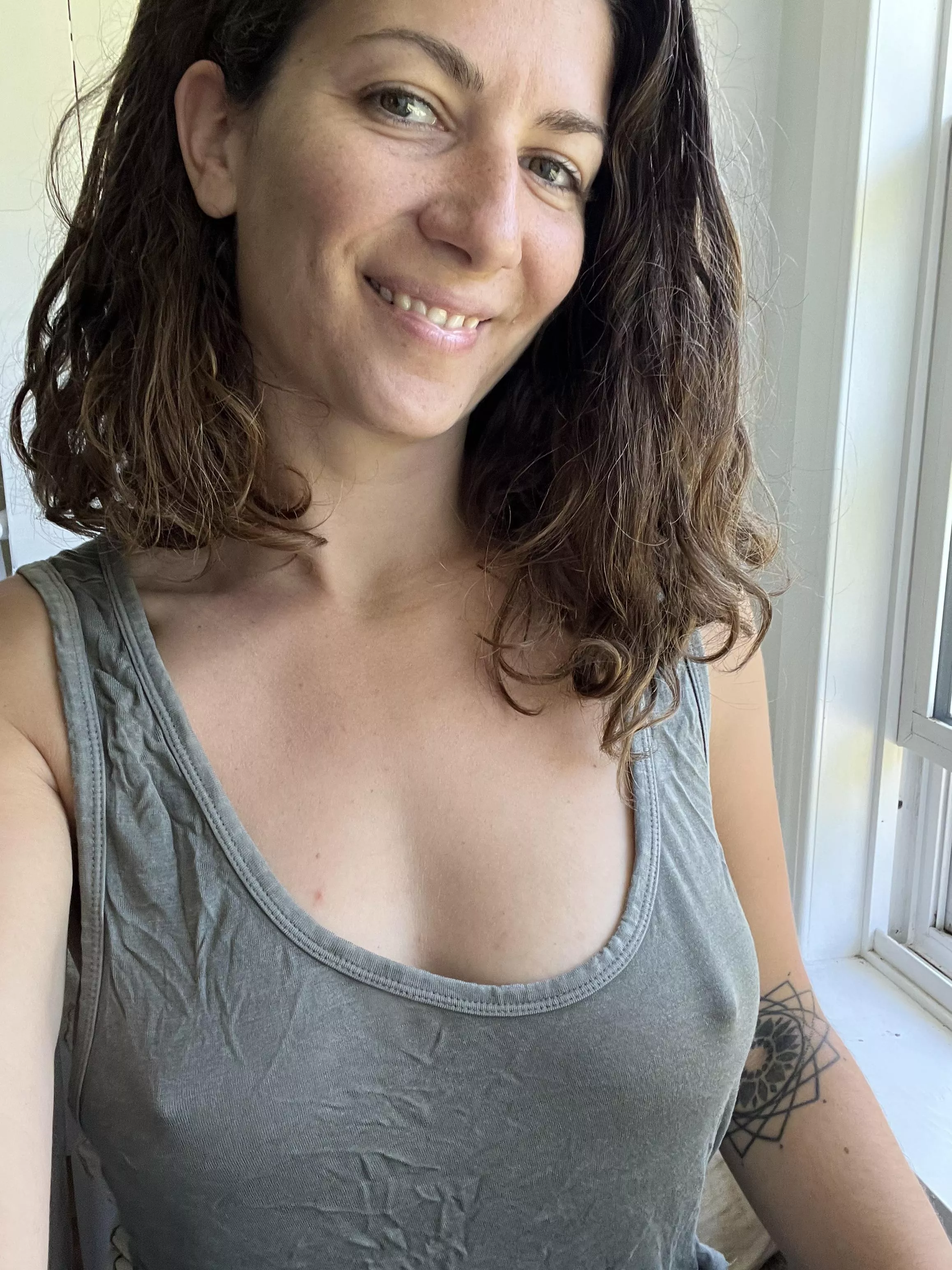 Feeling cute with no bra