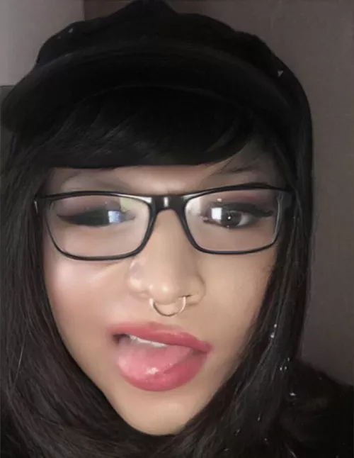 Femme littles need cuddles too 🥺💖💖