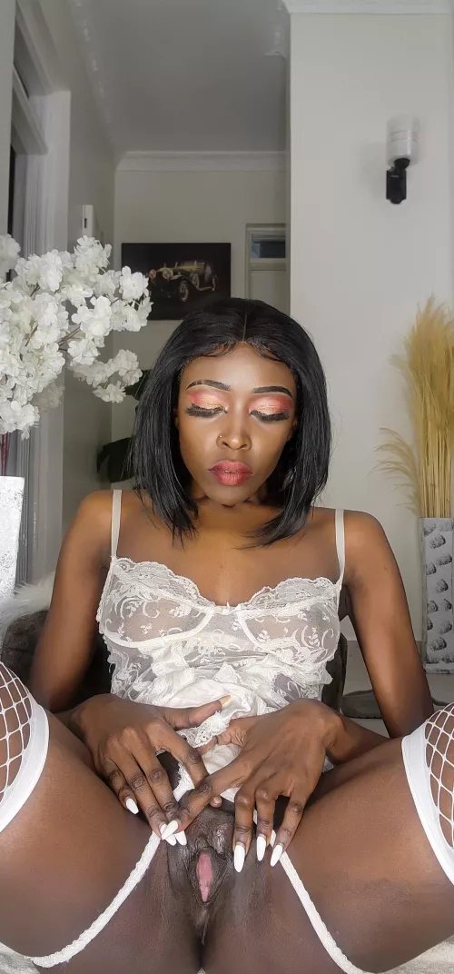 I wish I had a friend who would eat my pussy every day