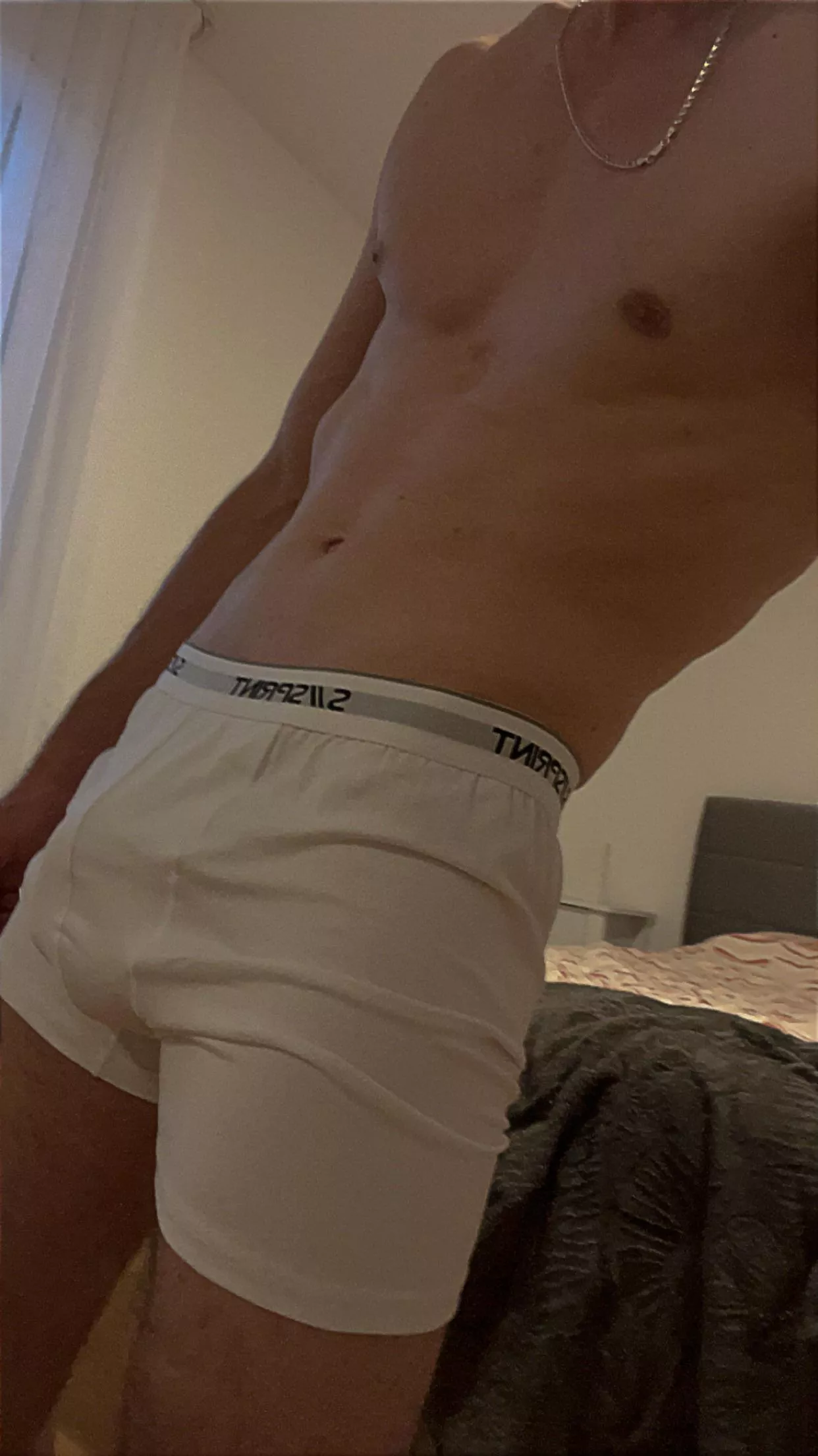 Idk why but i never gets likes in this 😏. Thats my last time trying 🤷‍♂️