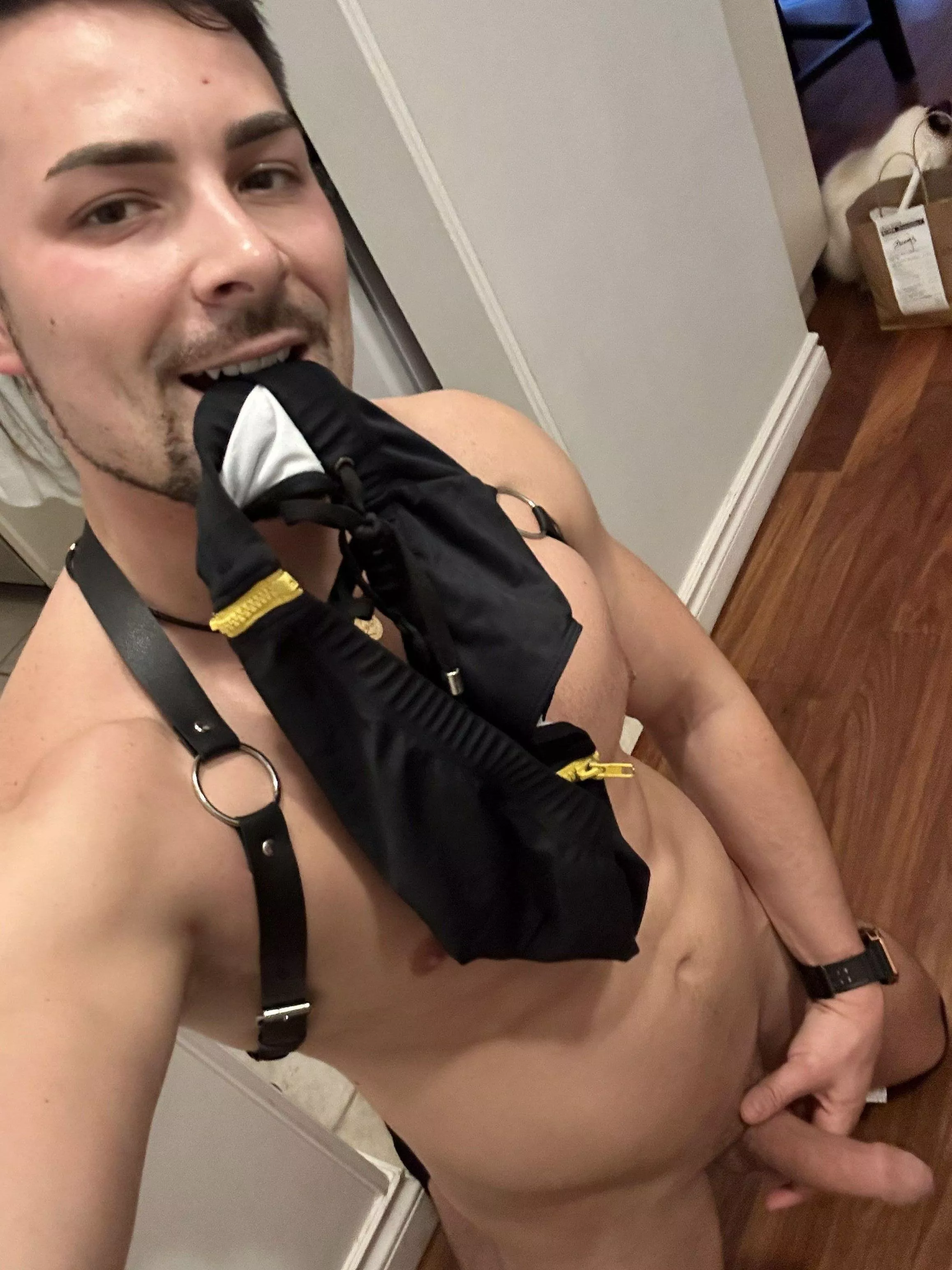 Let's play with this controller 