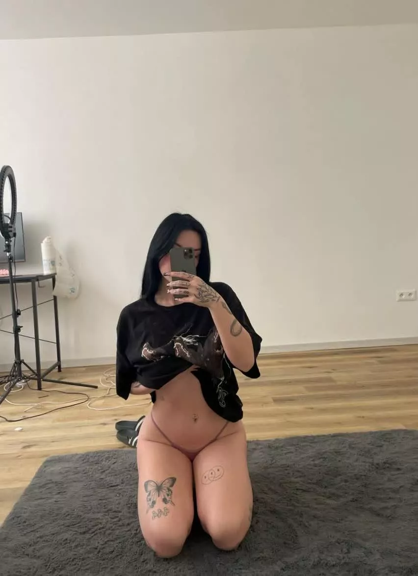 wanna see whats under this shirt babe