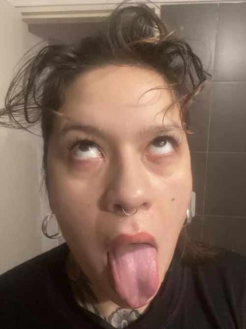 A strong blowjob leaves your hair and eyes like this