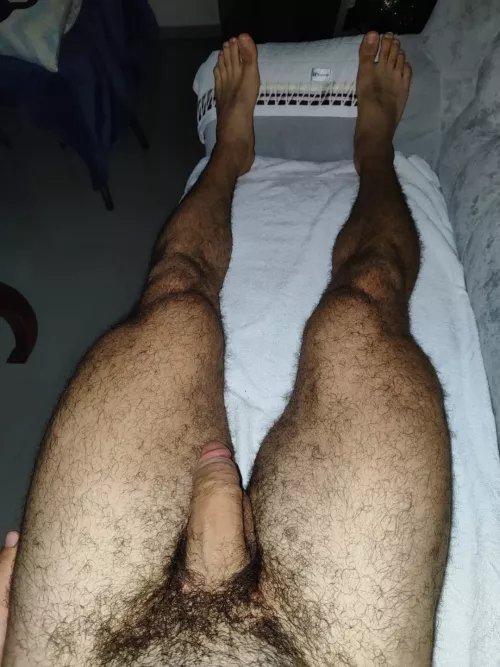 Meet me in the lockers i Will take You with me to My home