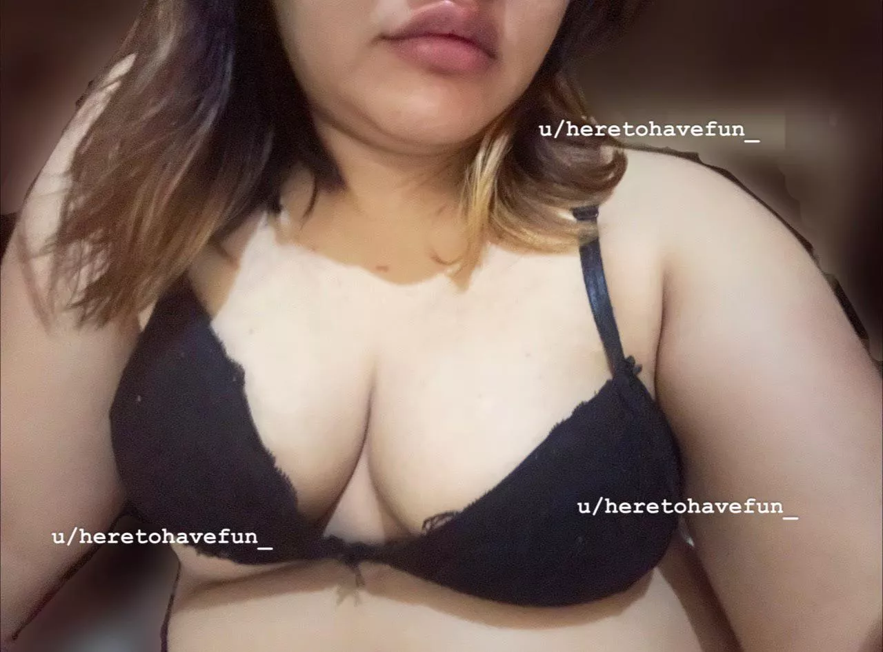 which do u think would make u cum [f]aster? my mouth or my tits?