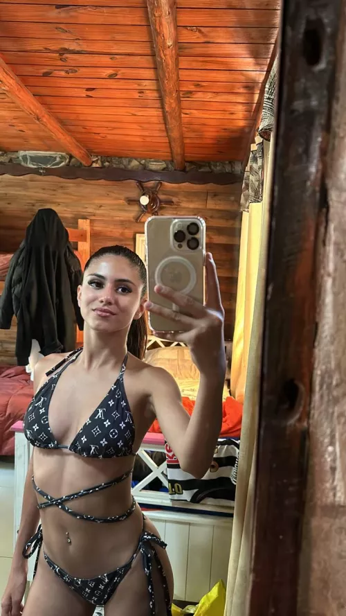 Black bikini season!