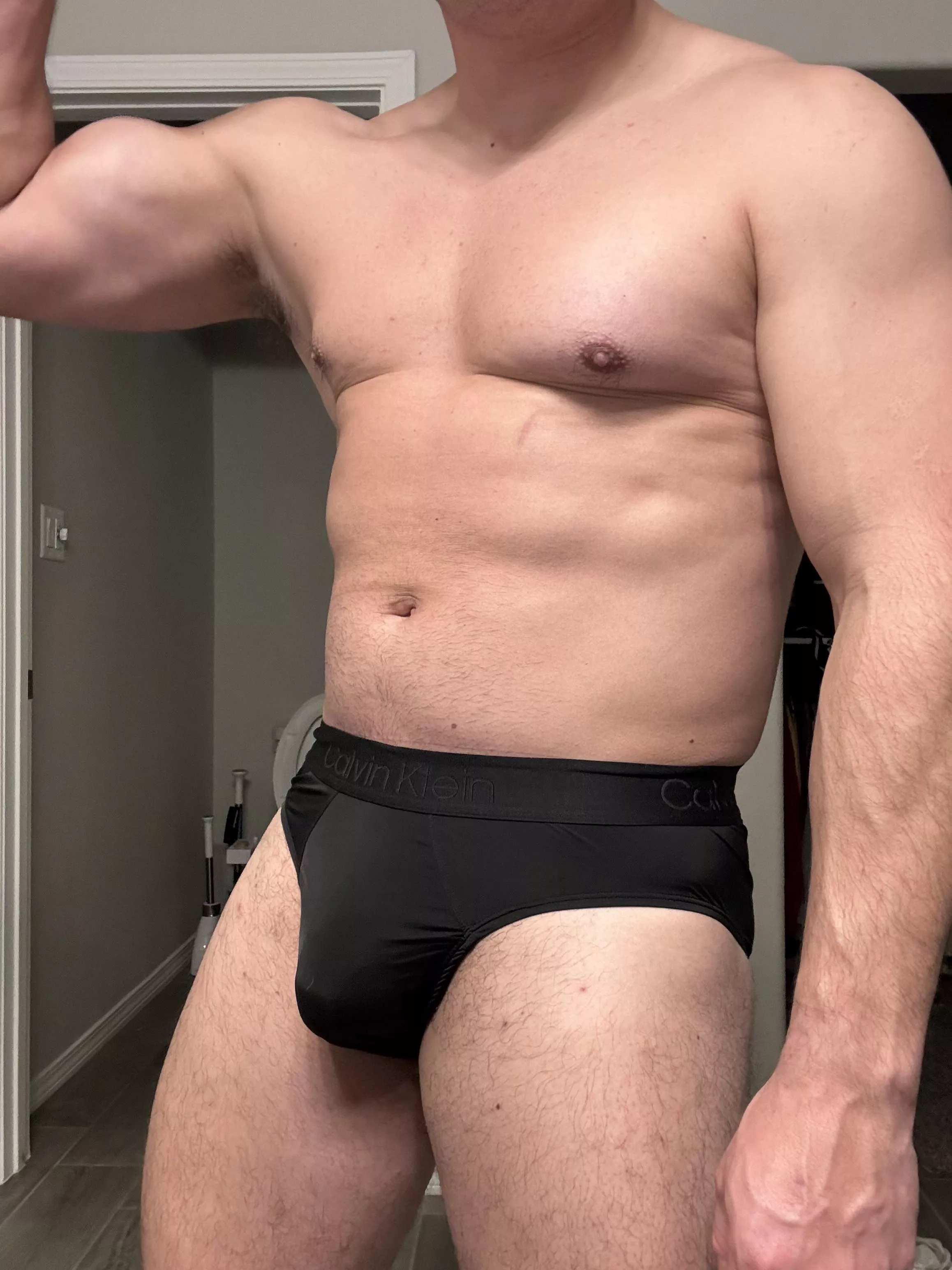 Black Silk Calvin Klein Briefs 💪🏼 