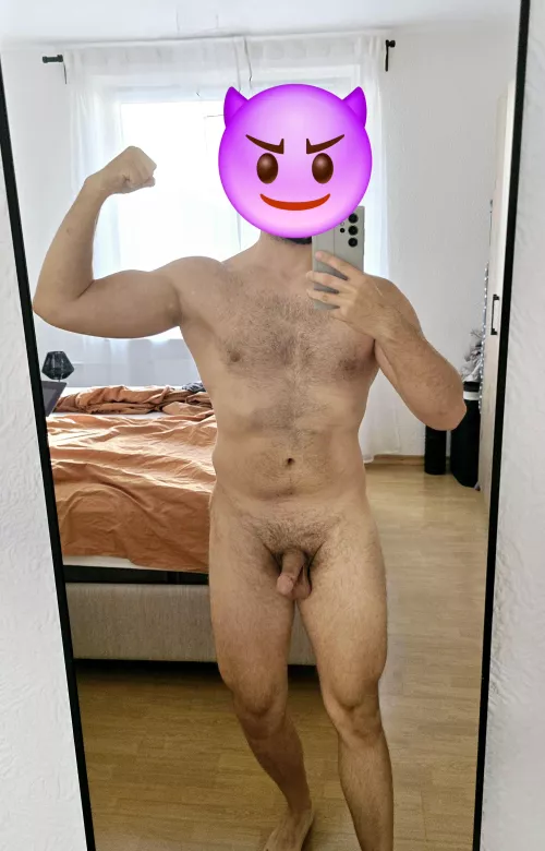 First time sharing nudes online. What do you think?