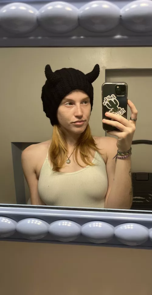 i made this hat! 😈