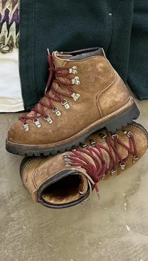 ID on these boots?