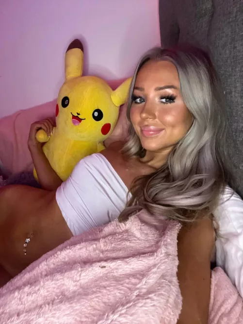 just a scottish blonde looking for attention 