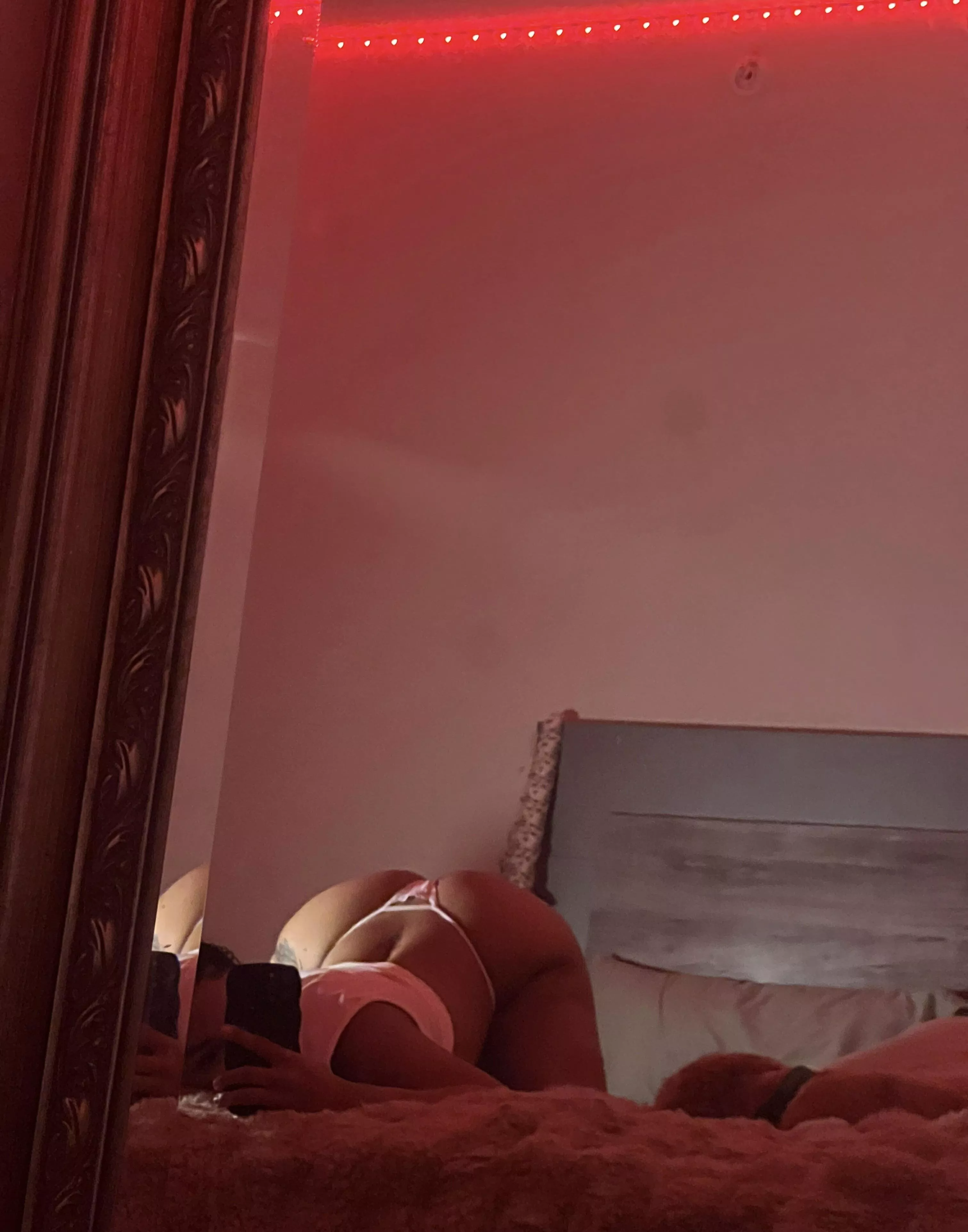 Should I keep sending you pics like this?