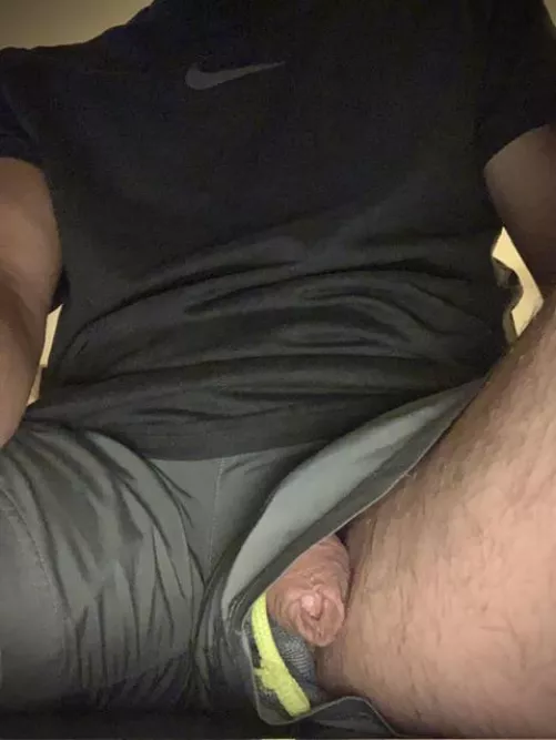 Would you like to sit opposite me?😋