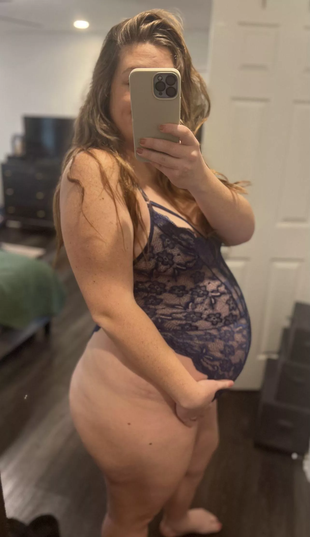 A little extra milfy than usual.