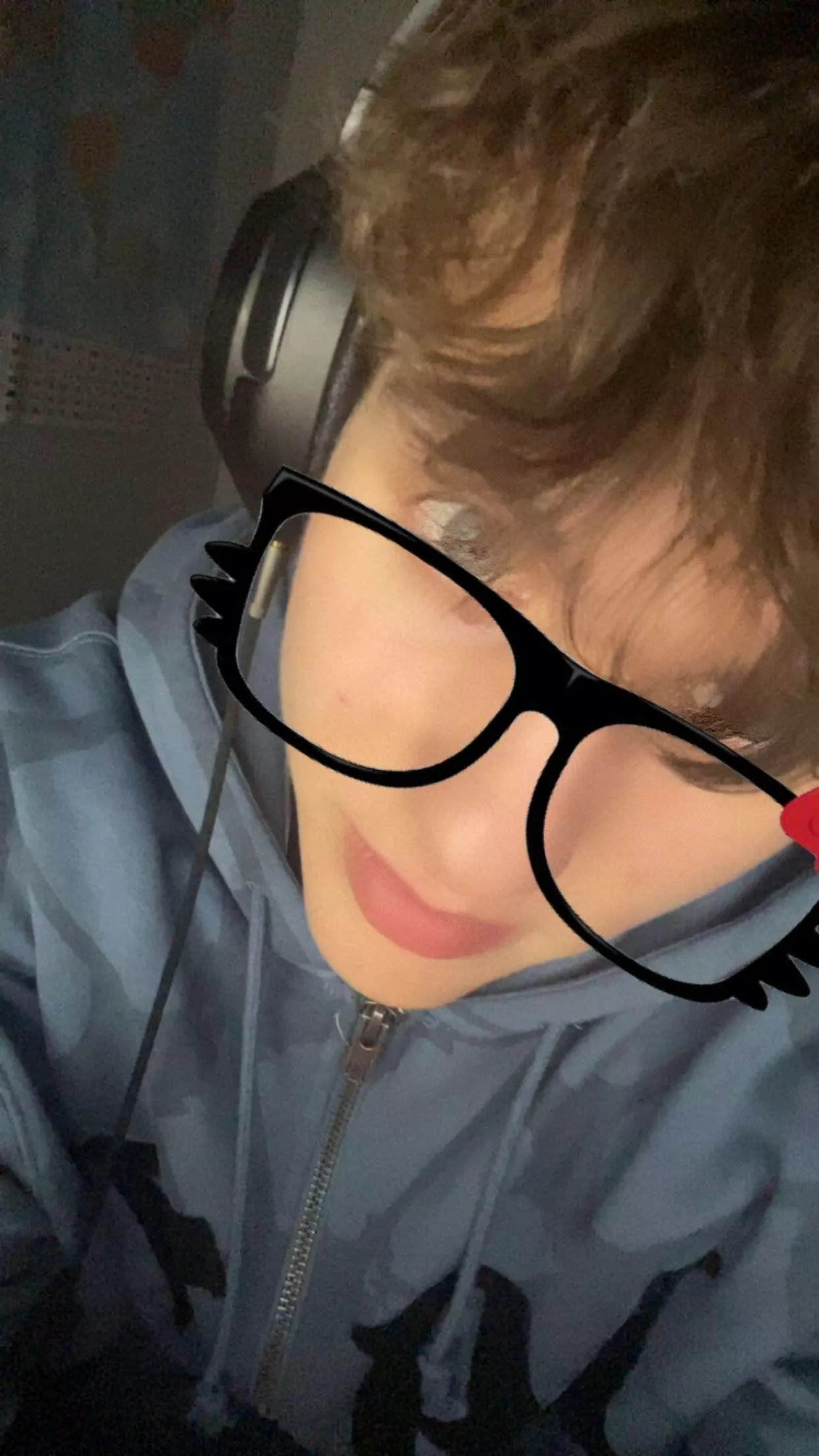 Does anyone wanna play csgo Minecraft Elden ring or Fortnite :3