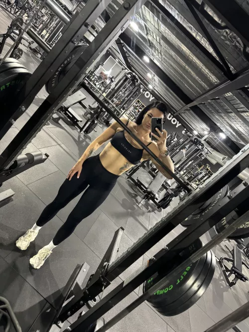 give those natural tits a squeeze